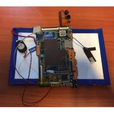 24-01-carte-mere-tablette-listo-web-pad-1002-02.jpg