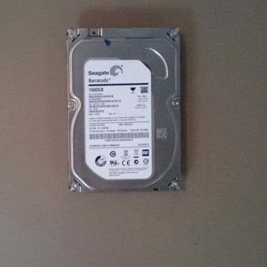 24-01-disque-dur-pc-tout-en-un-lenovo-ideacentre-c440-seagate-barracuda-1-to-st1000dm003.jpg
