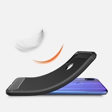 24-02-coque-cabon-lux-noir-xiaomi-redmi-7.jpg