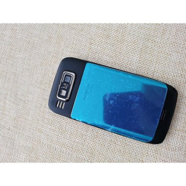 24-04-nokia-e72-gris-sideral-reconditionne-grade-b.jpg