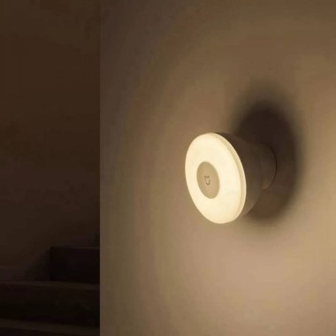 24-04-xiaomi-night-light-2-motion-activated-white-neuf.jpg