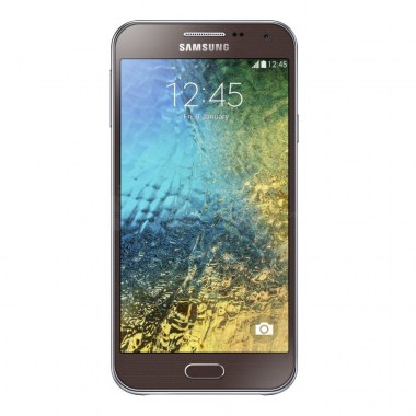 24-01-telephone-portable-samsung-galaxy-e5.jpg